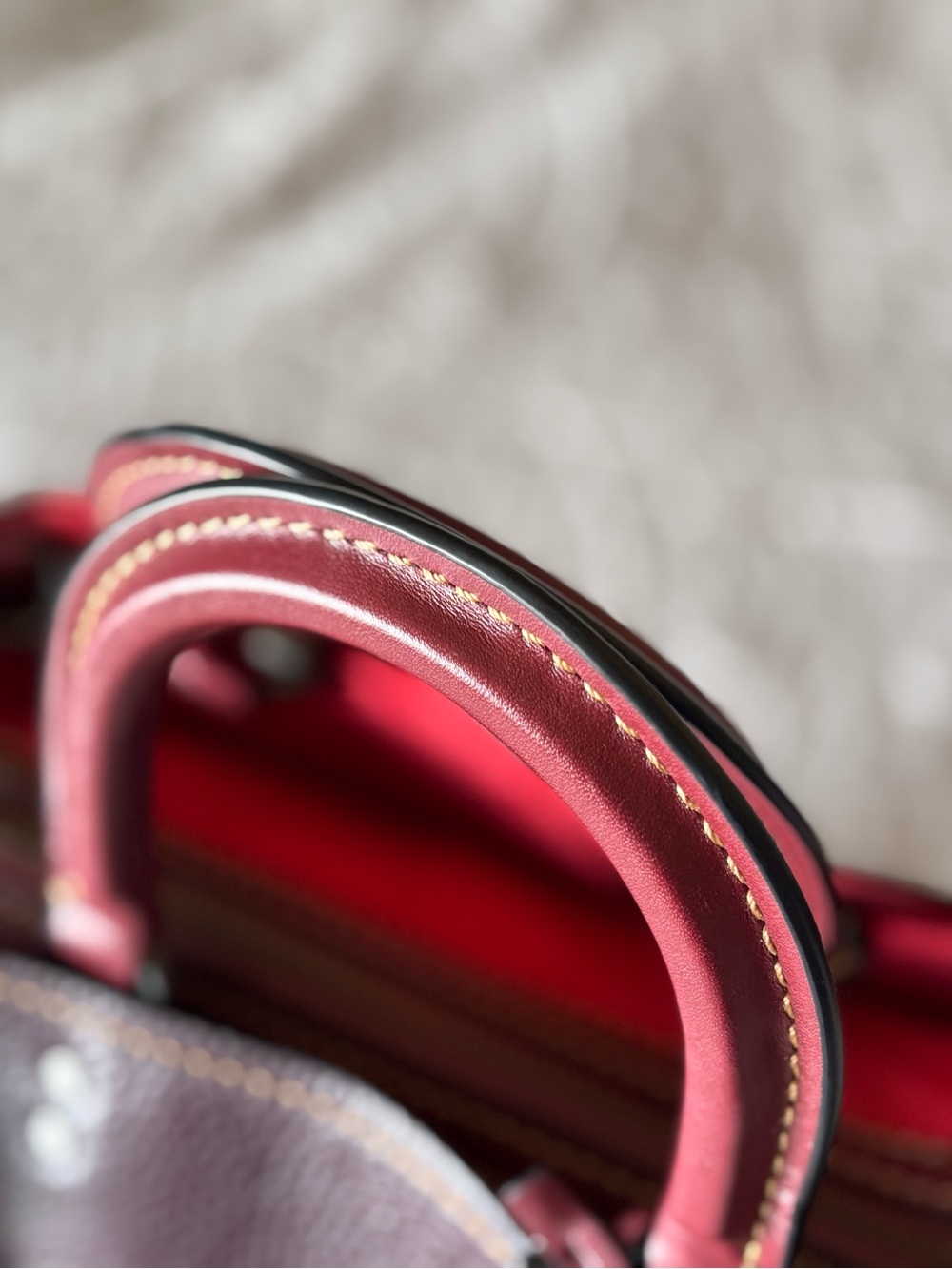 Coach 1941 Rogue 30 in Oxblood - Picture 2 of 13